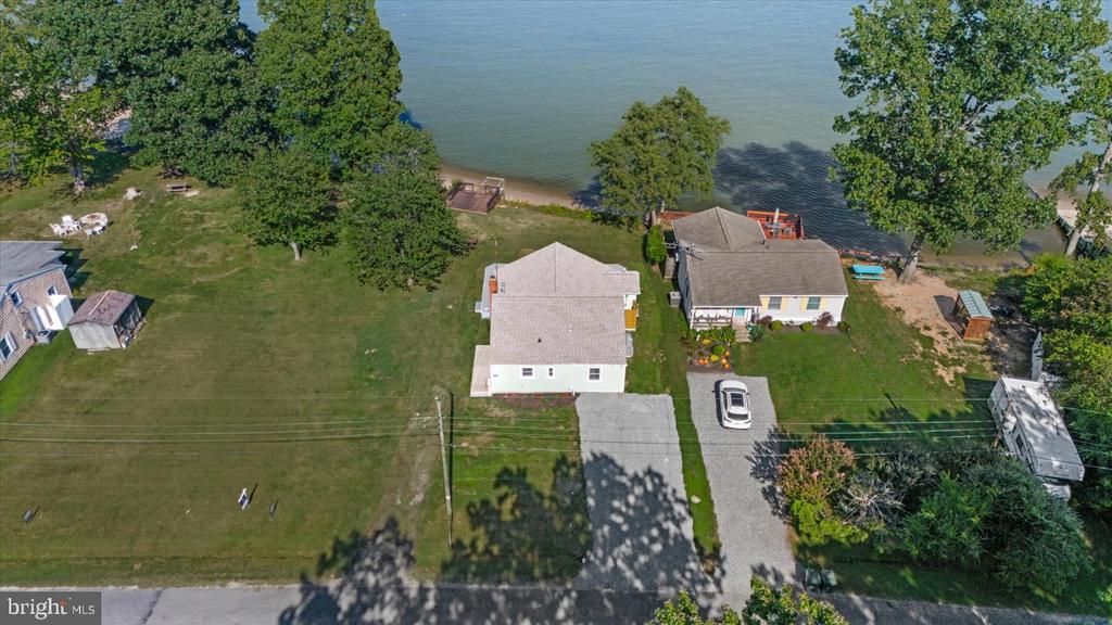 254 SHORE DRIVE