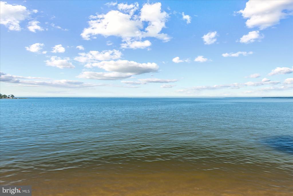254 SHORE DRIVE