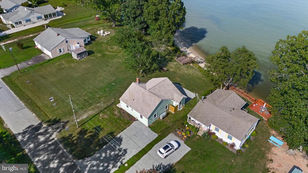 254 SHORE DRIVE