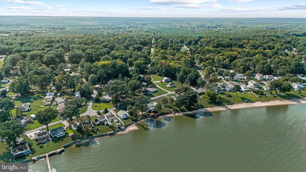 254 SHORE DRIVE