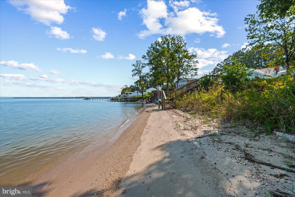 254 SHORE DRIVE