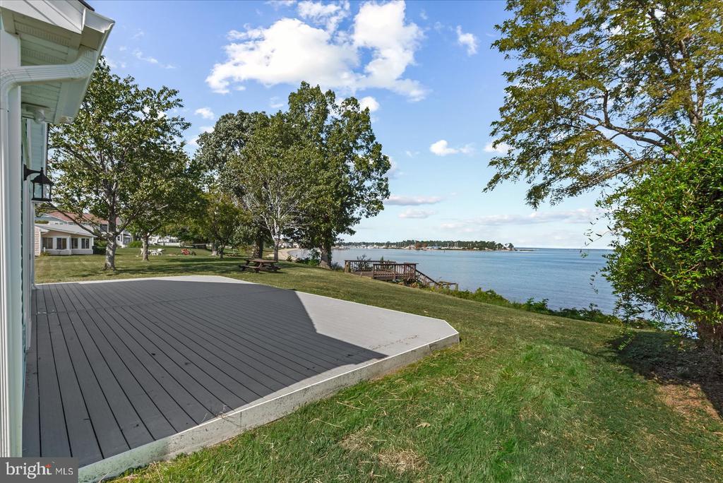 254 SHORE DRIVE