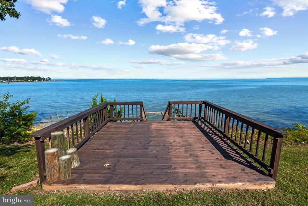 254 SHORE DRIVE