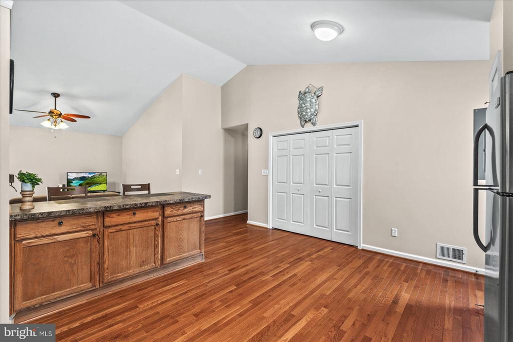 312 7TH STREET