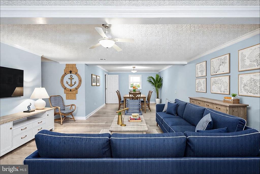 21 WATERVIEW POINT