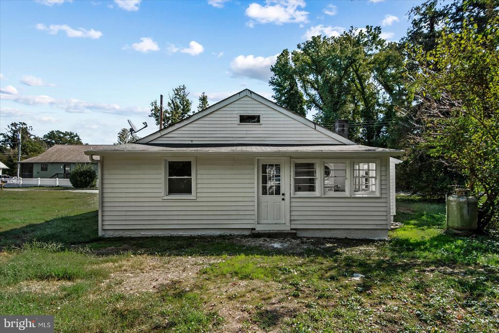 608 KINTZ STREET
