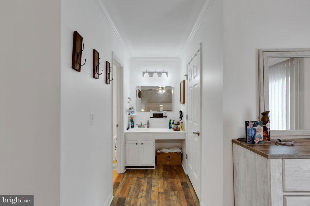 128 7TH STREET