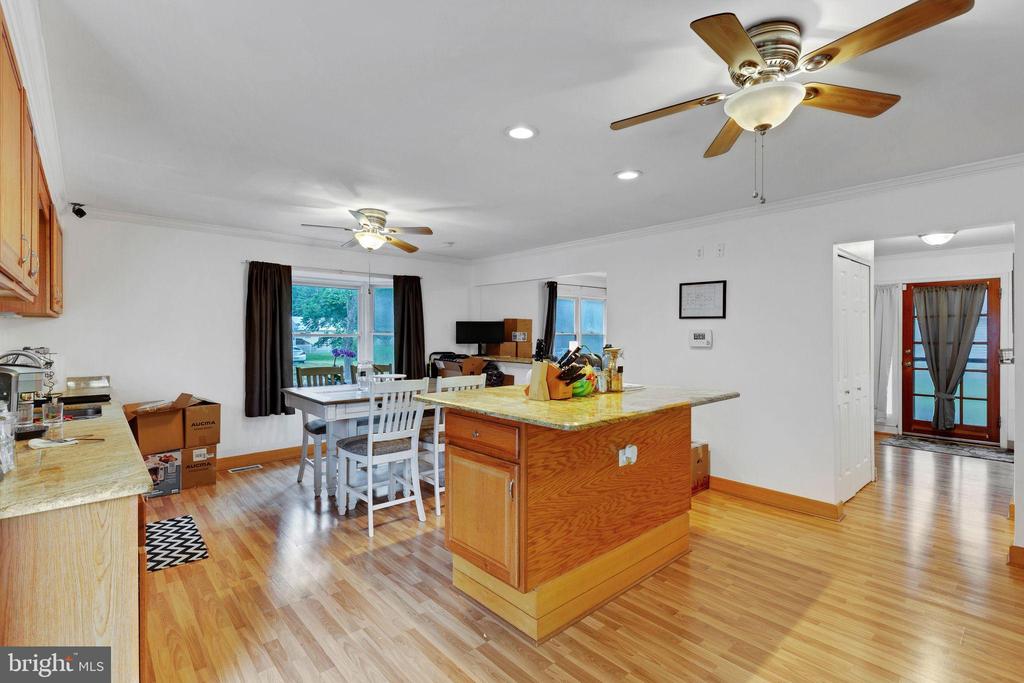 128 7TH STREET