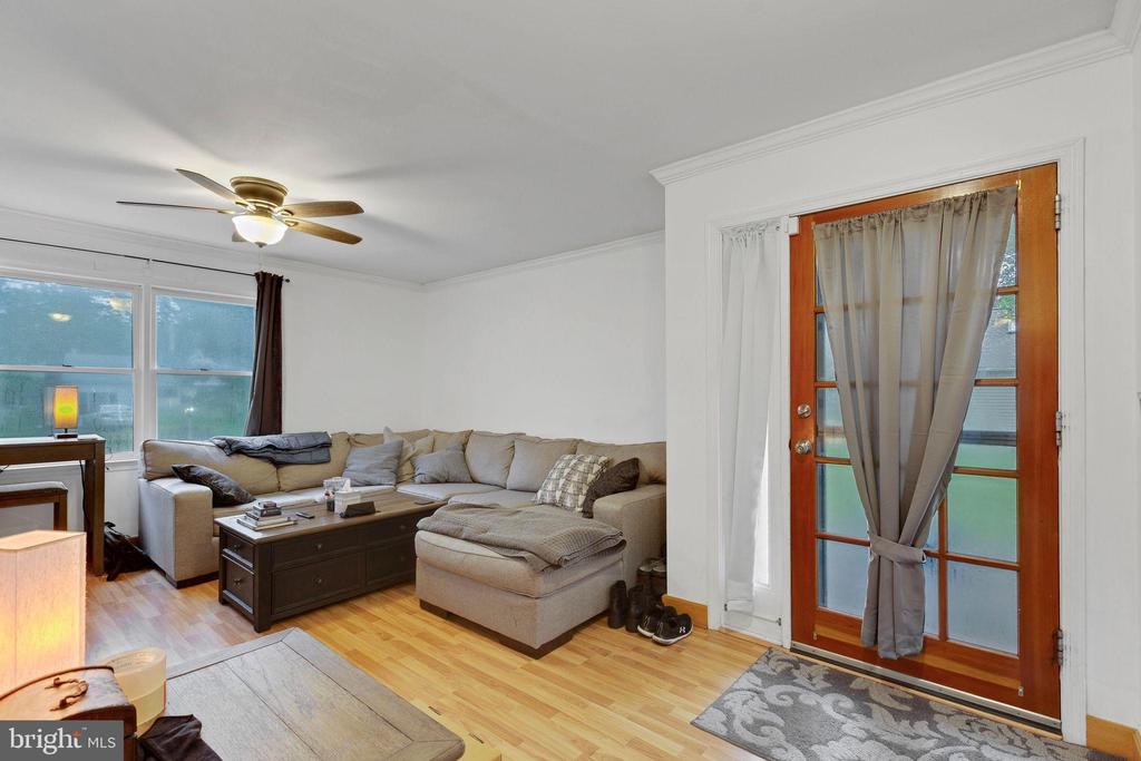 128 7TH STREET