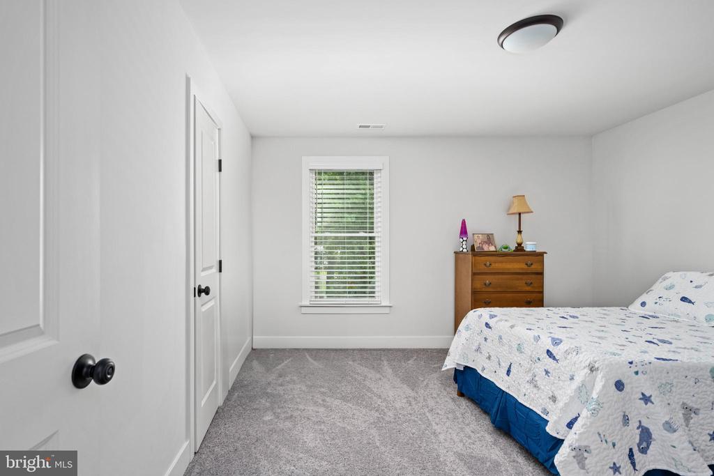133 7TH STREET