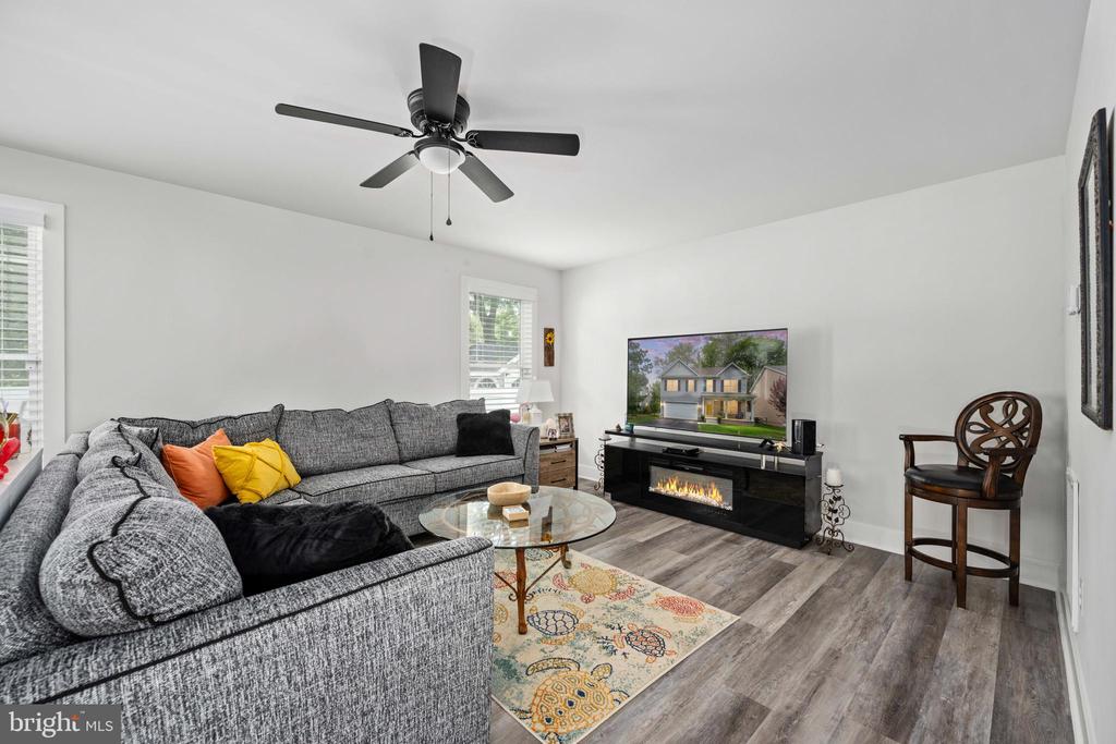 133 7TH STREET
