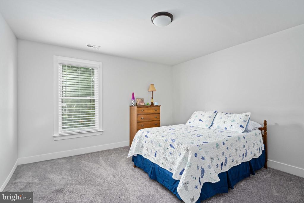 133 7TH STREET