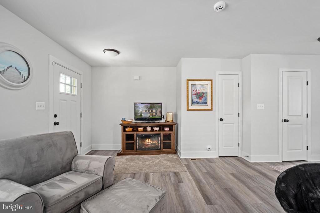 133 7TH STREET