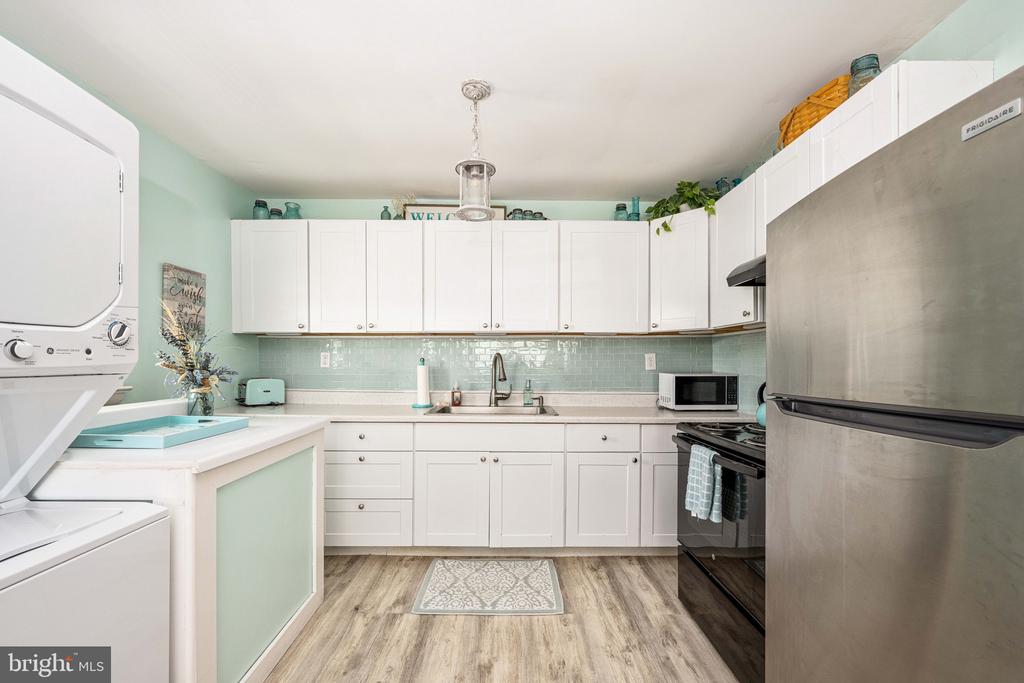 119 1ST STREET