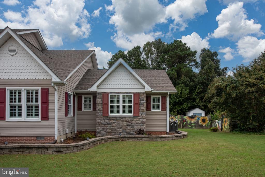 95 POTOMAC LANE