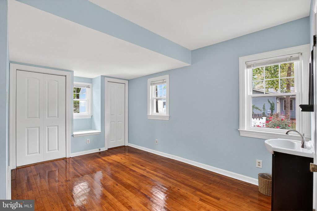 118 7TH STREET
