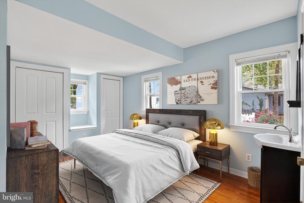 118 7TH STREET
