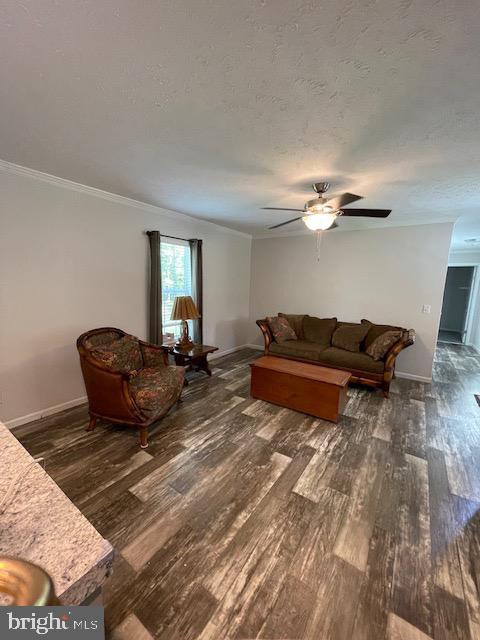 535 PARRISH LANE