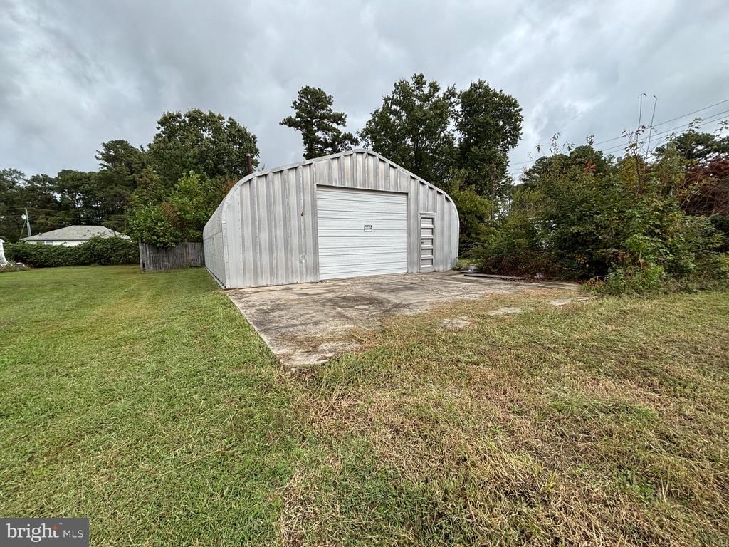 246 MONROE DRIVE
