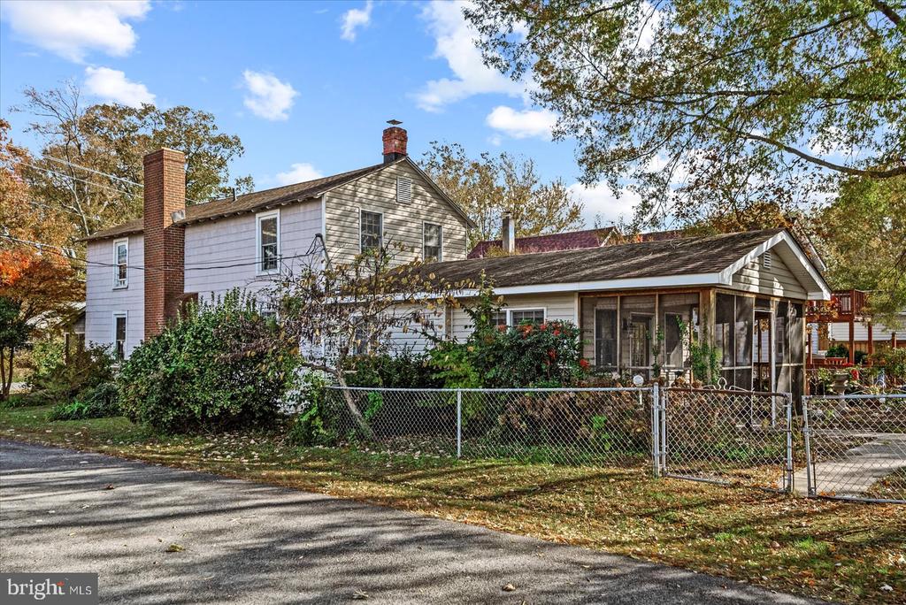 301 BANCROFT AVENUE