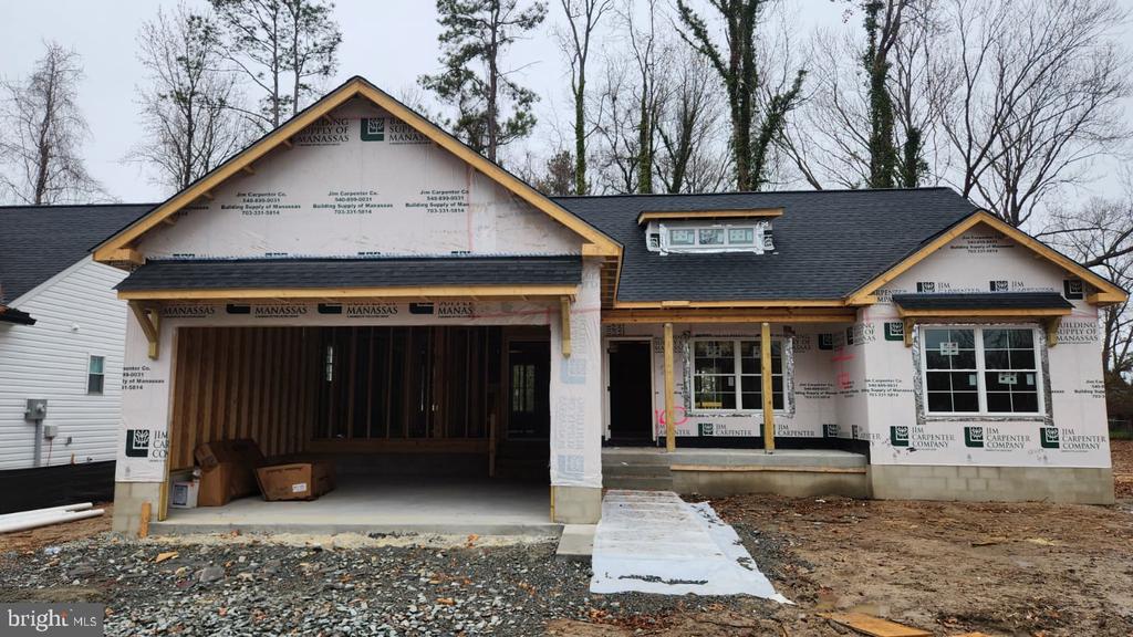 633 SHOREWOOD DRIVE