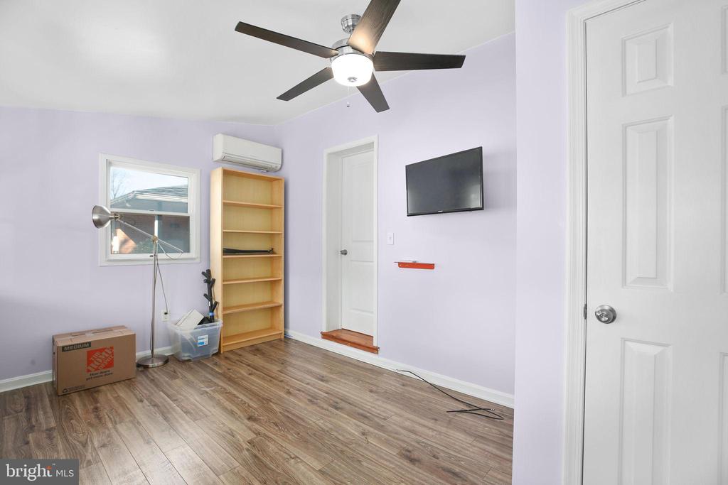 940 BRYANT