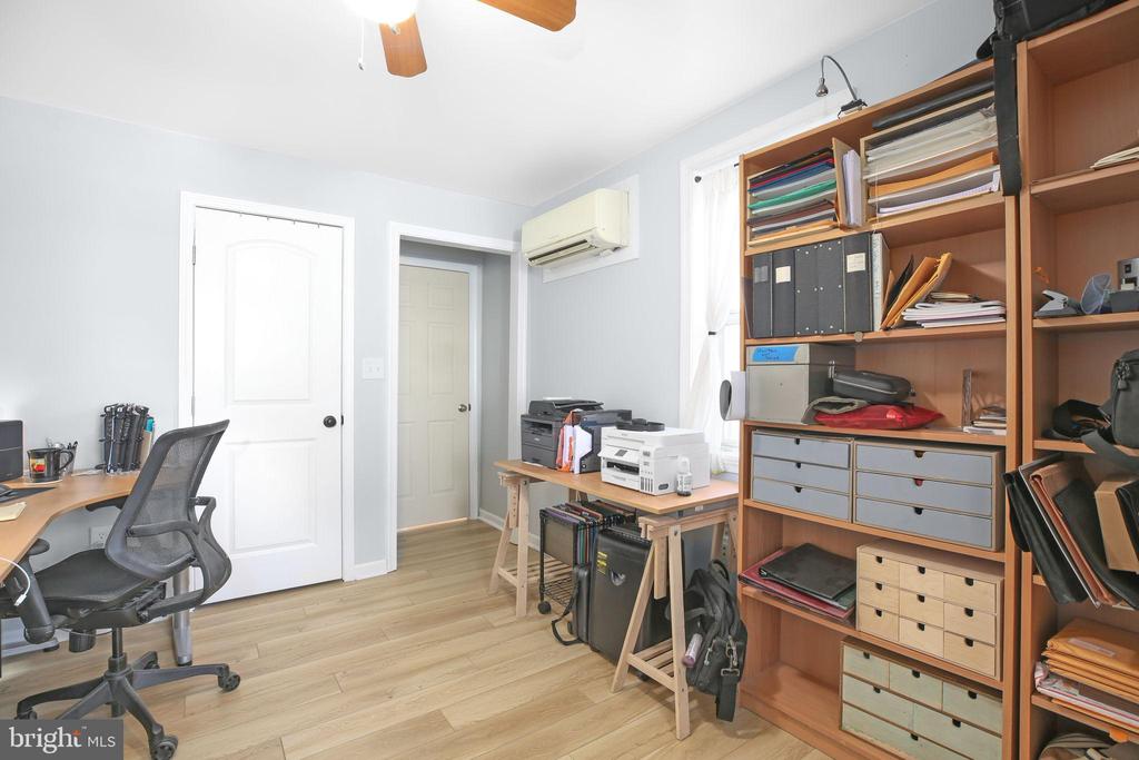 940 BRYANT