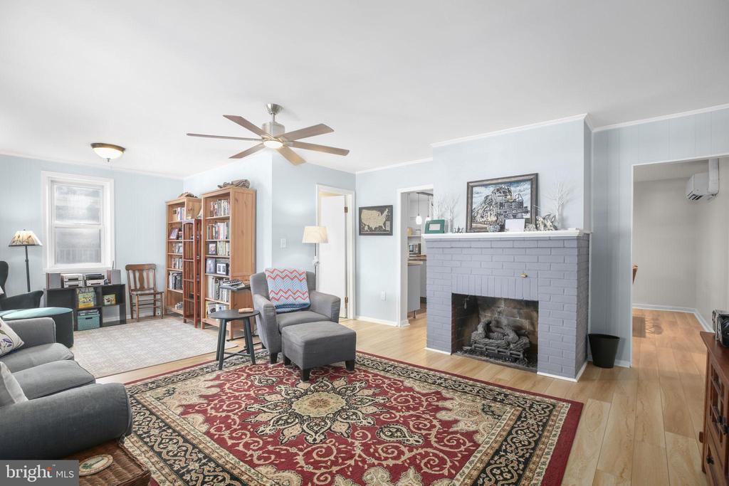 940 BRYANT