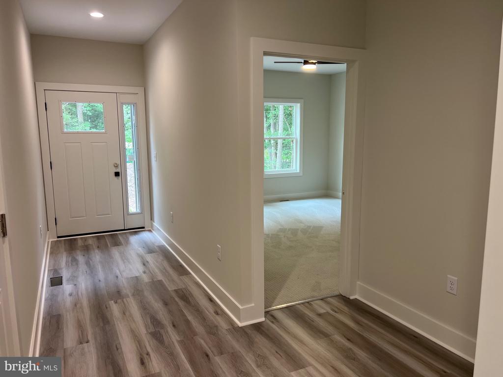 175 ROSE WAY