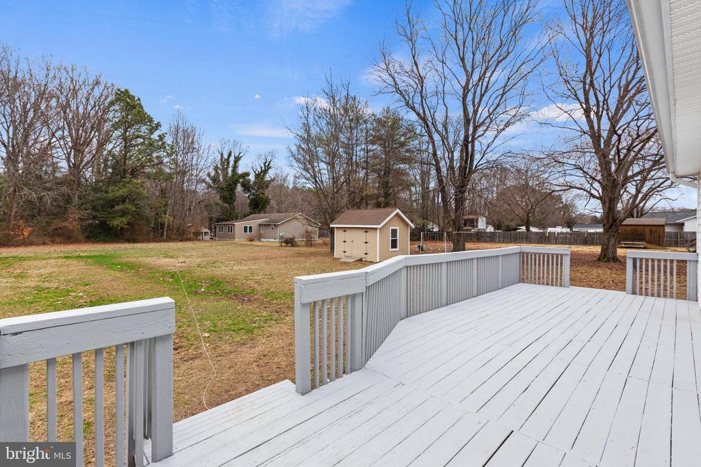 641 HOLLY VISTA DRIVE