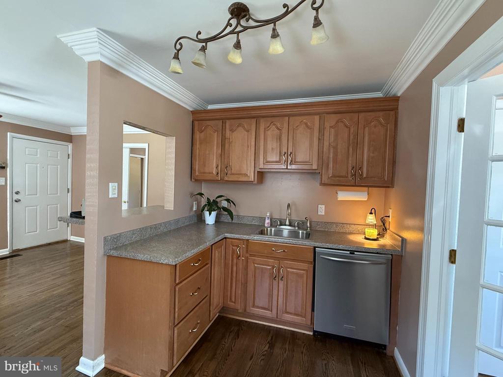 508 LATANE DRIVE