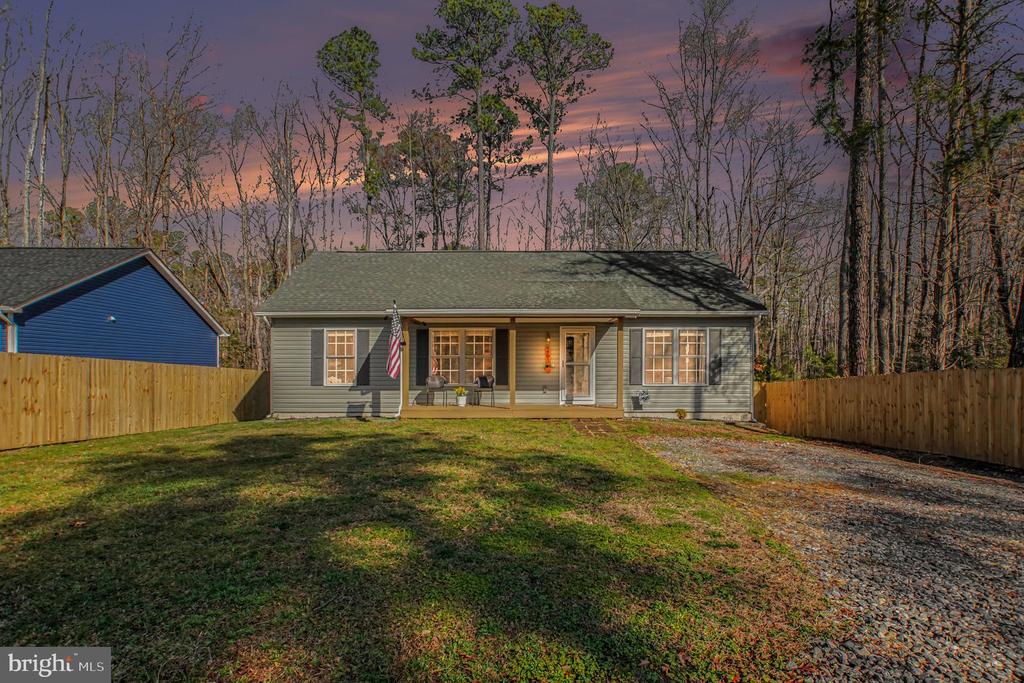 261 AZURE DRIVE