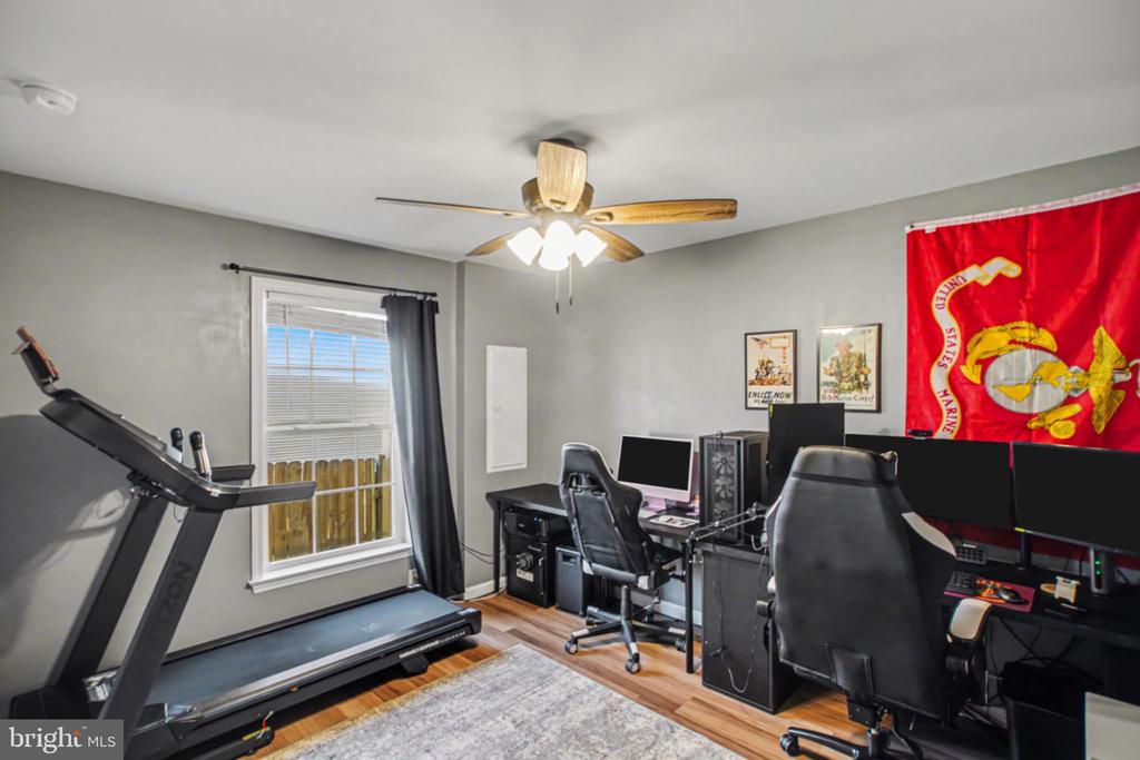 261 AZURE DRIVE