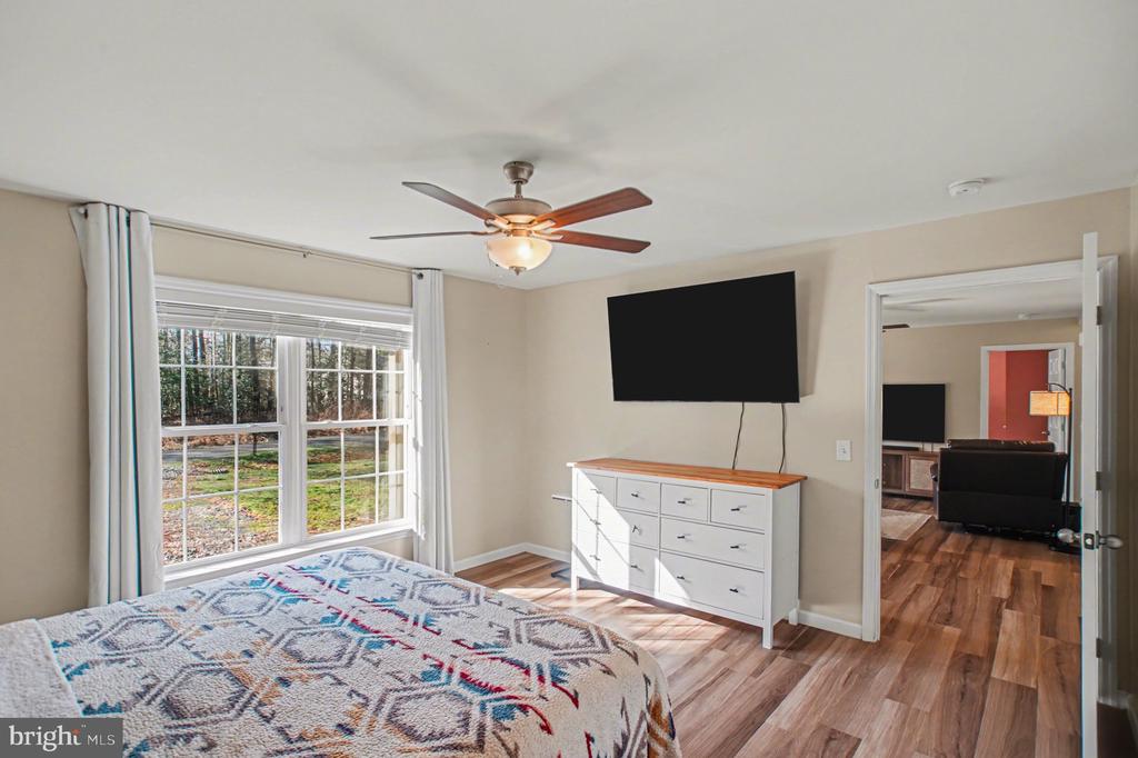 261 AZURE DRIVE