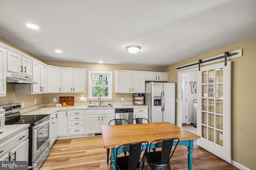 261 AZURE DRIVE