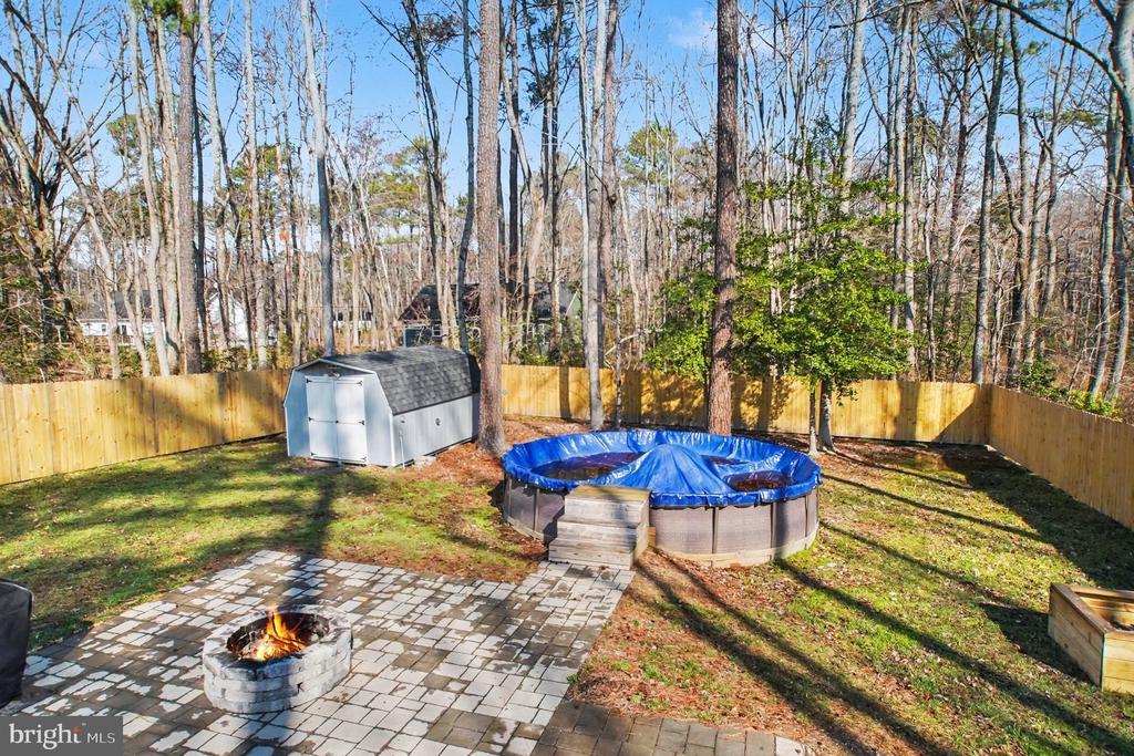 261 AZURE DRIVE