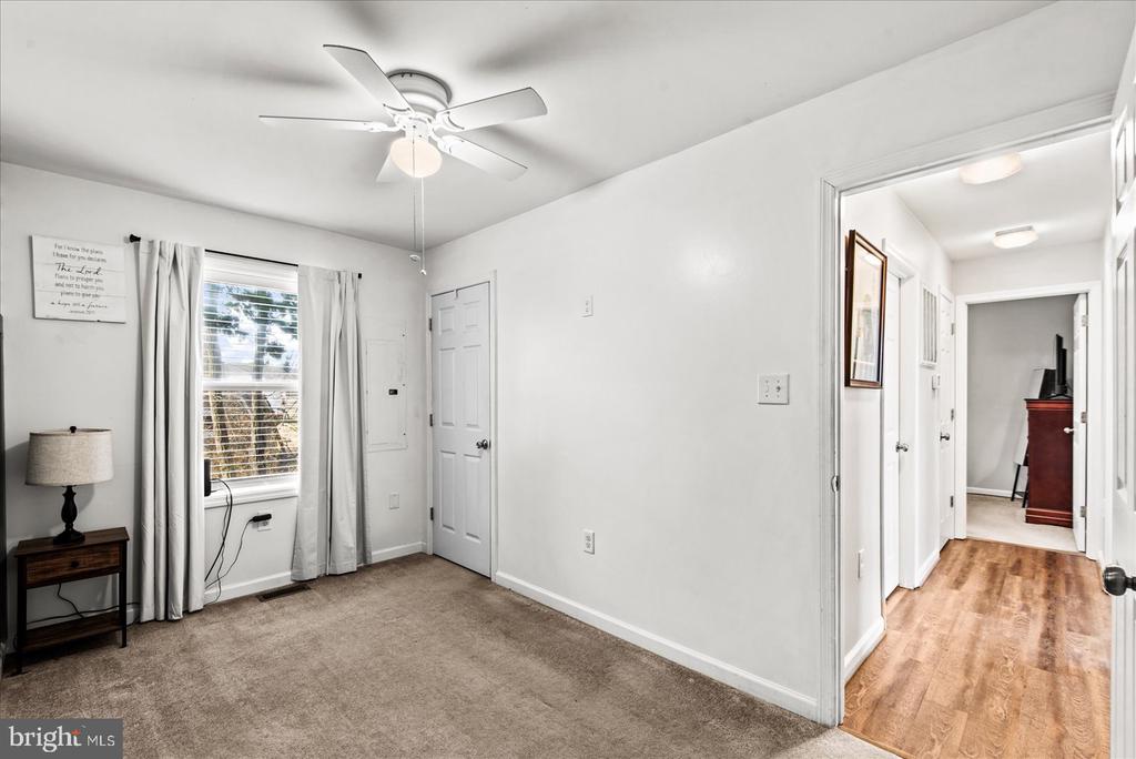 1223 SHORE DRIVE