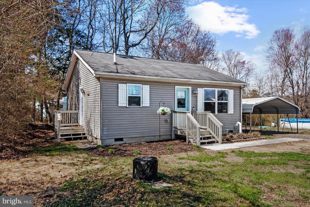 1223 SHORE DRIVE