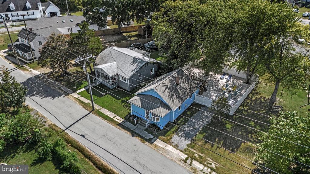 109 BANCROFT AVENUE