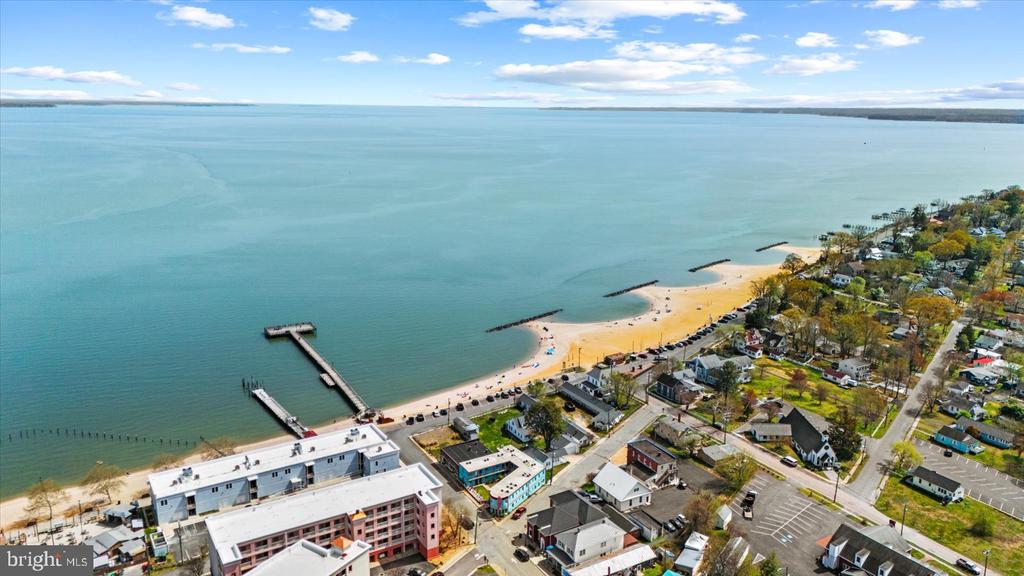 20 BEACH TERRACE