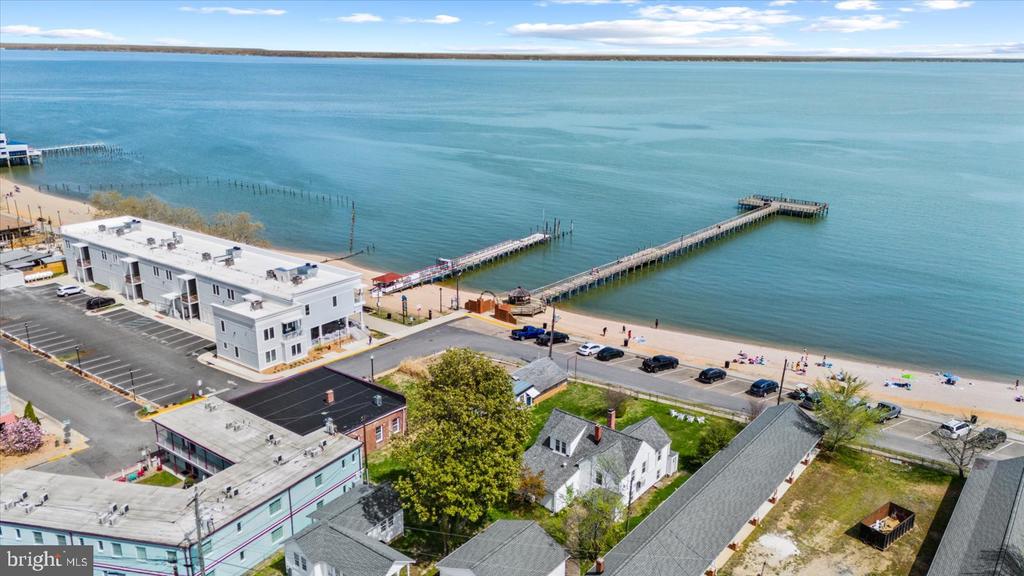 20 BEACH TERRACE