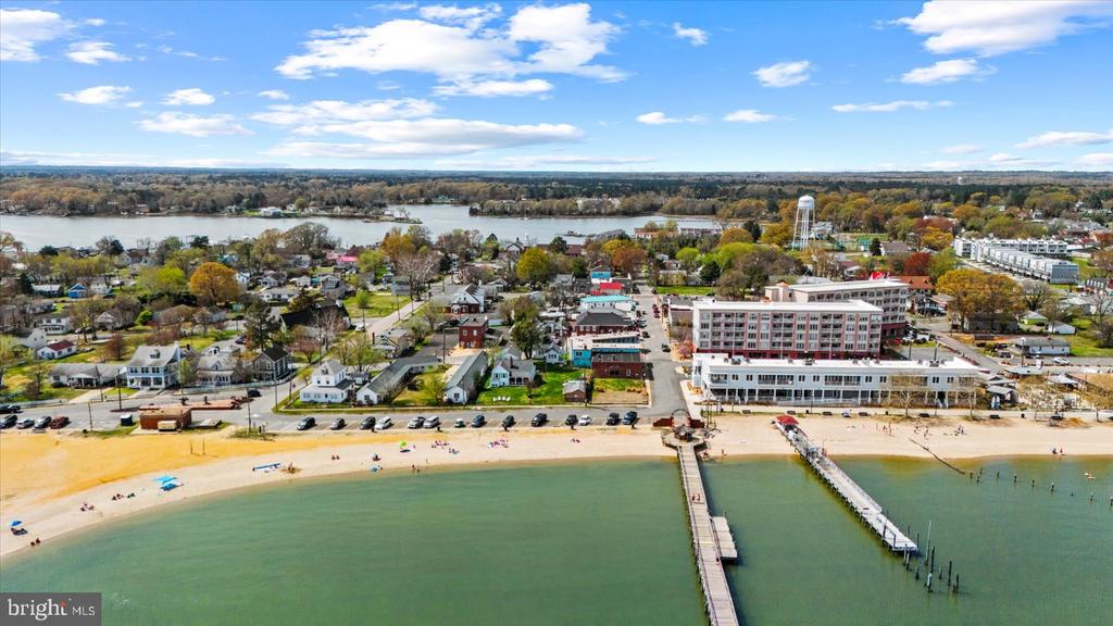 20 BEACH TERRACE