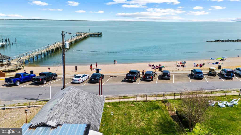 20 BEACH TERRACE