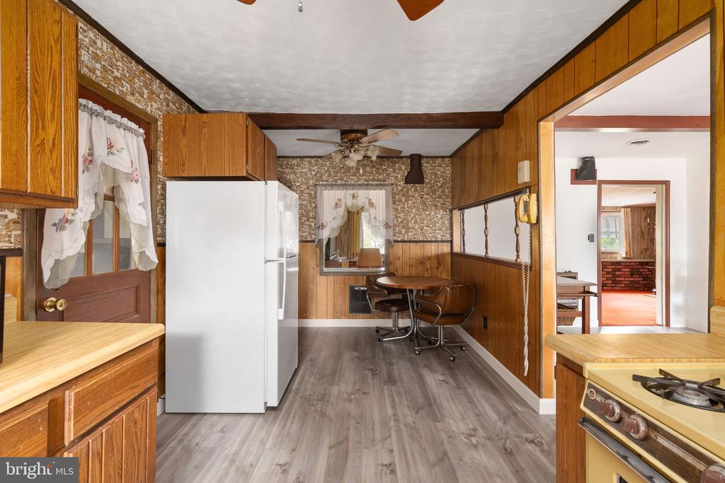 314 LAKE DRIVE