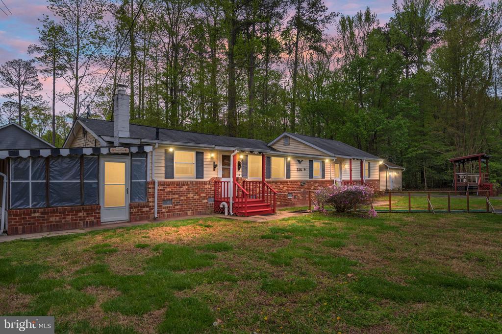 314 LAKE DRIVE