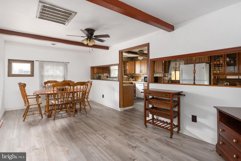 314 LAKE DRIVE
