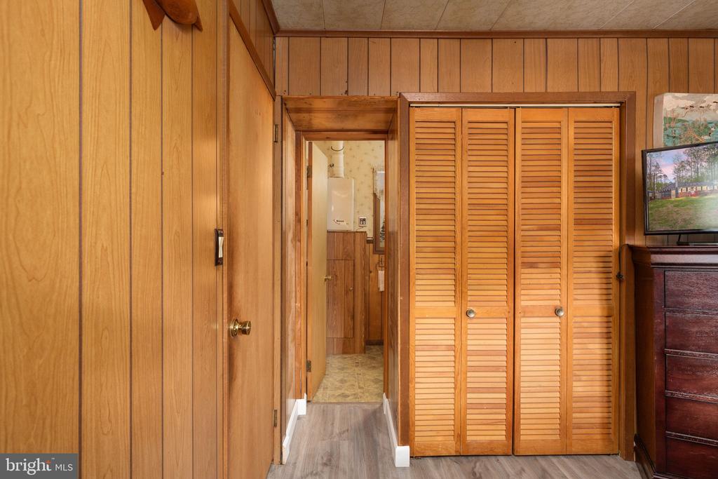 314 LAKE DRIVE
