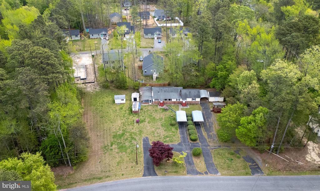 314 LAKE DRIVE