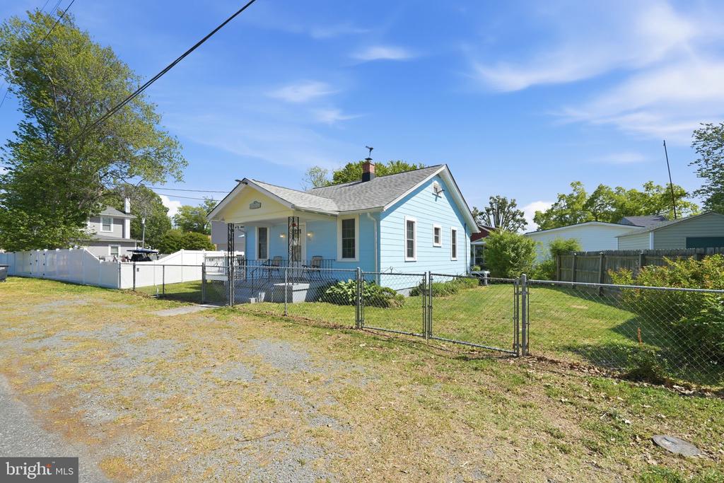 312 VERNON STREET