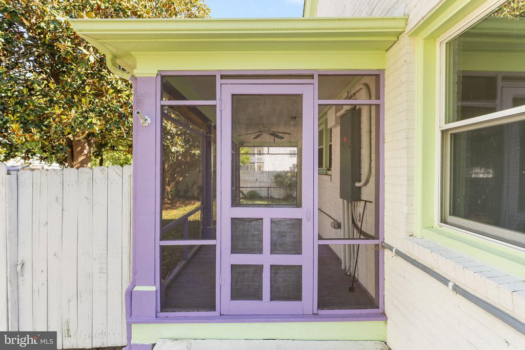 312 MADISON STREET
